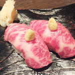 馬桜 - 馬にぎり