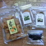 玉井フルーツ店 - 購入品とブルーベリーのサンプル