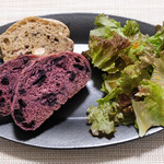 カーラ・アウレリア - 