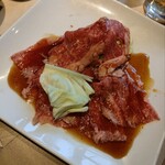 焼肉 徳寿 - 和牛炙りカルビ