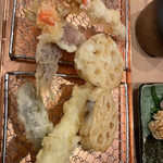 むら松笑店 寿司と天ぷらと - みょうが、蓮根、アスパラ、カニ
