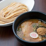 つけ麺は一見に如かず - 料理写真: