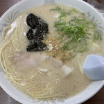 来久軒 - 塩梅良し、アッサリクリーミー豚骨No.1！