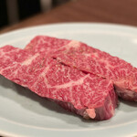 炭火焼肉ホルモン うらら - 特選ハラミ