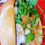 Juicy Banh Mi - 