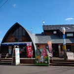 森商店 - カフェ 洋服や 貸し自転車や と やっています