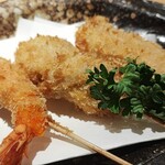 Teshimaya - 鮮度のいい海鮮串揚げ。最高です。