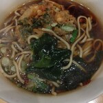 一〇そば - ワカメも美味しい