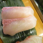 魚がし寿司 - シマアジ＠300円（2カンで）