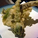 ろばた - 山菜四種の天ぷら