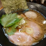 麺家 wakame - 豚×魚Wスープハーフラーメン+味タマ♪
