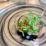 La Brianza - サングイナッチョバスワー和梨ブルスケッタ。これすごく好み(*˘︶˘*).｡.:*♡ まさに丼でいただきたいような美味しさ!! ワインの進む程よい塩味としっかり旨みがたまりません