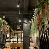 W Yokohama The Wine Hall - 店内