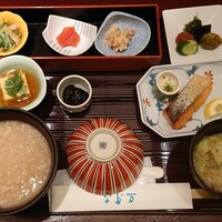 中之島なだ万 - 