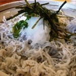 岩さん - 釜揚げしらす丼