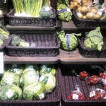 フジ - 地元の美味しいお野菜などです