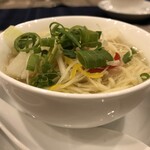 香港海鮮料理 喜楽 - 本日のランチ（麺）