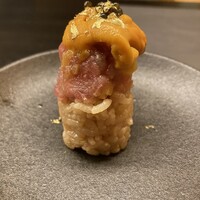 鮨 四 - 
