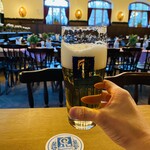 Augustiner-Keller - いや、たまらぬ