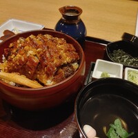 ひつまぶし名古屋備長 ラシック店 - 