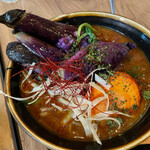 そば切り　高陣 - 【2022年09月】揚げナスカレーそば＠1,480円、提供時。