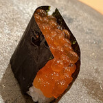 木挽町 とも樹 - 名残の新イクラです。皮がまだ柔らかい