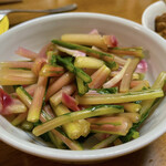 八紘学園 農産物直売所 - 【2022年09月】もものすけ、茎も炒め物にしました。