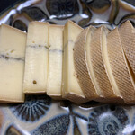 フロマジュリー ミュウ - モルビエ（スライス）