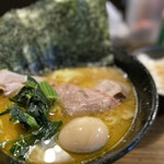 家系ラーメン クックら - かためおおめ味玉海苔ライス