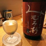 どんつき左 - どんつき左　みむろ杉は奈良のお酒、老舗中の老舗です