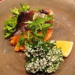 草喰 なかひがし - 4月焼き物　桜鱒の味噌漬け　葉山椒　ブロッコリーの醍醐まぶし　カラシナ
      一口黄金
      　