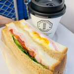 スタンバイ トーキョー - ハムとタマゴのサンド、オリジナルブレンド