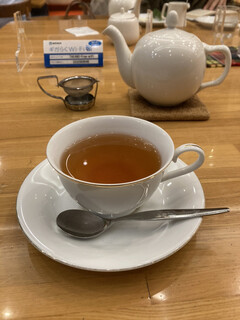 Tea House TAKANO - ネパール　一番茶 2022新入荷 「茶葉はグリニッシュ    香りは穏やかで   しっかりした旨味」