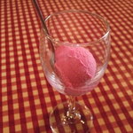 ペコリーノ - 山ブドウのシャーベット