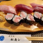 Matsuzushi - マグロ三種握りとトロ鉄火巻