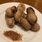 カーヴ - アミューズ