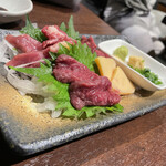 馬肉専門卸問屋 勝馬 - 