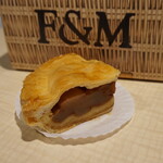 FORTNUM & MASON - アップルパイ・カット（432円）