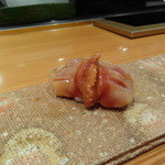 鮨 おさむ - 赤貝