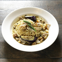 きのこと豚バラのアーリオ・オーリオ