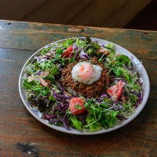 ランチ人気NO1メニューのタコライス