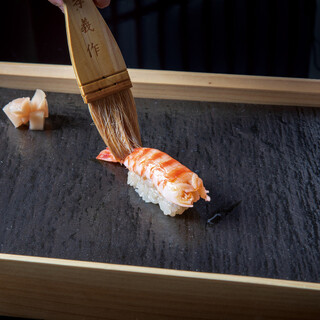 そのとき最も美味しい状態で仕入れる、鮮度抜群の魚介類