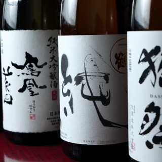 丰富多彩的饮料!可以连瓶保管的日本酒和无限量畅饮很划算