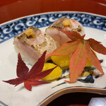 礒田 - カマスの棒鮨、銀杏