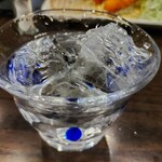 とんかつ多酒多彩 地蔵 - 明るい農村(芋)をロックで。