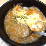 サイゼリヤ - 玉ねぎのズッパ。トロットロ