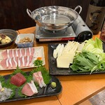 居酒屋 静八 - 料理写真:ブリしゃぶコース！