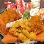 海鮮食堂 澤崎水産 - 特製ちらし丼 3,900円