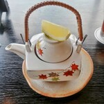 日本料理 鯉城 - 広島レモン香る土瓶蒸し
