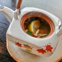 日本料理 鯉城 - 広島レモン香る土瓶蒸し